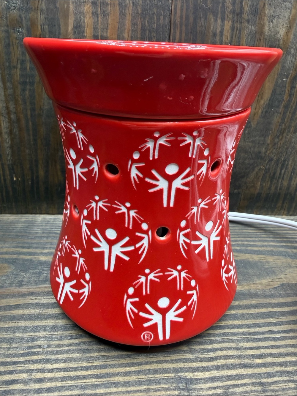 Scentsy warmer - retired - Special Olympics